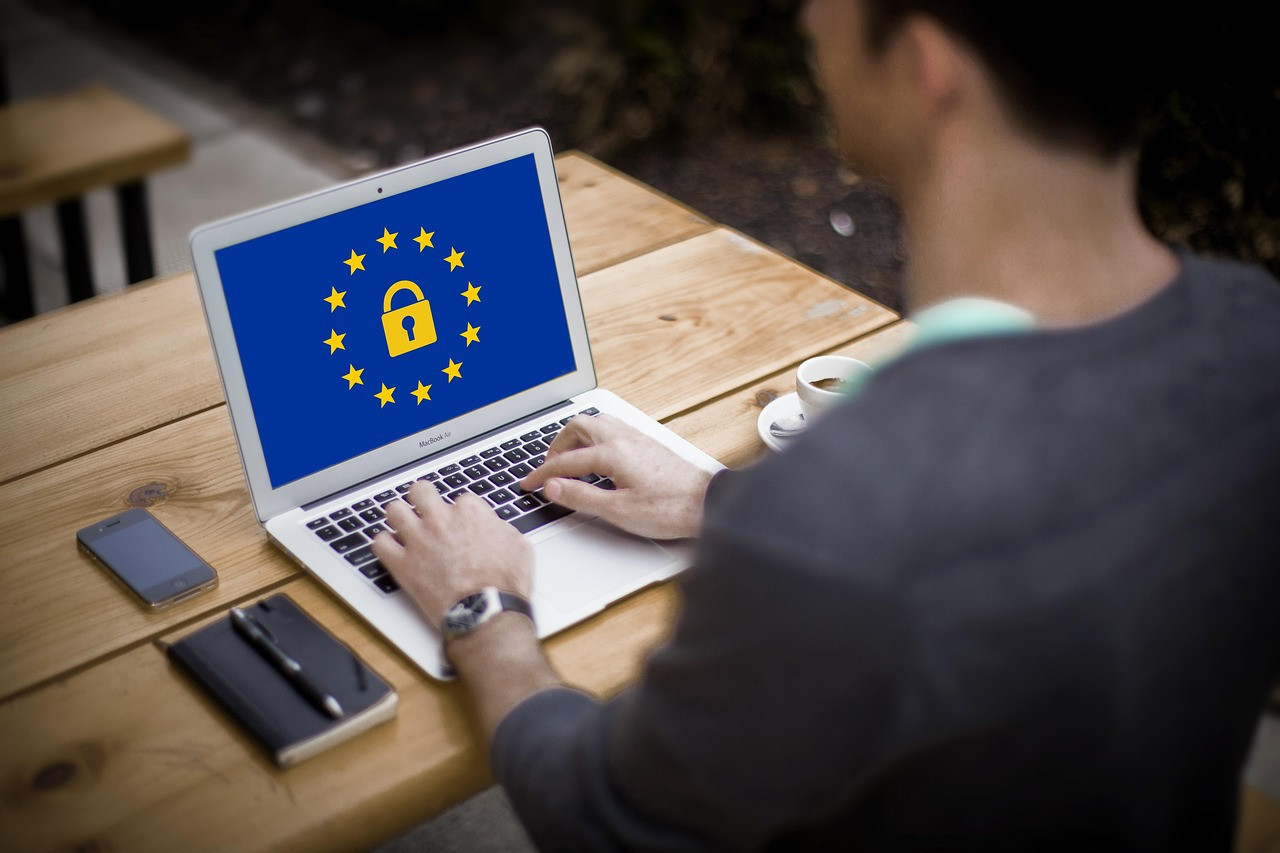 © Image par Pete Linforth de Pixabay Quelle stratégie pour l’Europe en termes de données ? : Le Data Act et le Data Governance Act