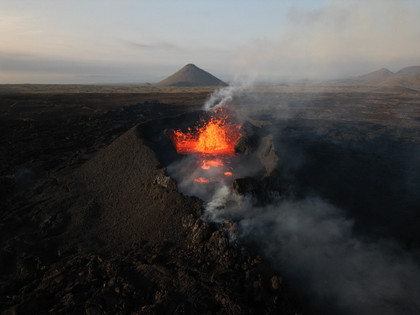 Islande, centrales & magma