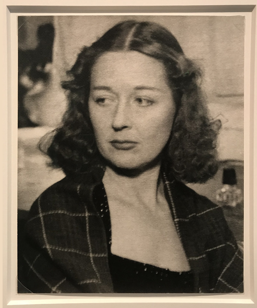 © Man Ray  Dorothea Tanning, 1948 Surréalisantes #18 - Dorothea Tanning