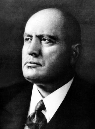 "L'enfant du siècle": une vision totale de Mussolini