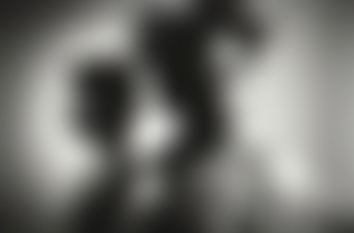 Requiem Pour Un Twister: Dévions Densément, Danson...