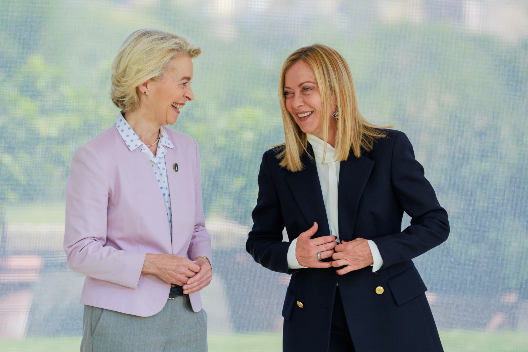 Giorgia Meloni et Ursula von der Leyen, à l'occasion d'une visite de la Présidente de la Commission européenne en Italie (EC - Audiovisual Service - 20/06/2025) Economie européenne : la ruée vers Rome