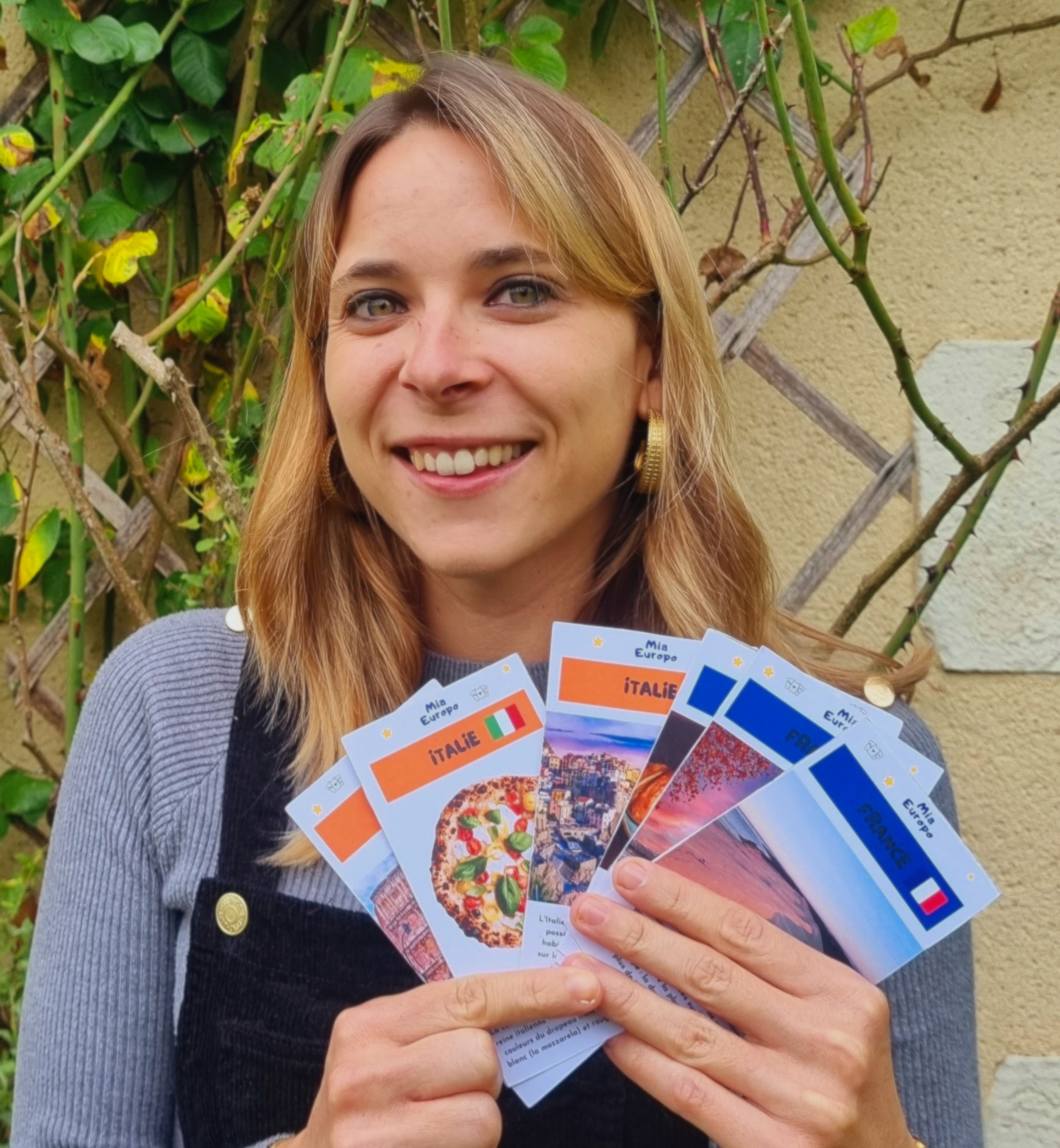 © Pauline Colin, Jeu Mia Europo Le jeu de cartes Mia Europo pour découvrir les pays européens