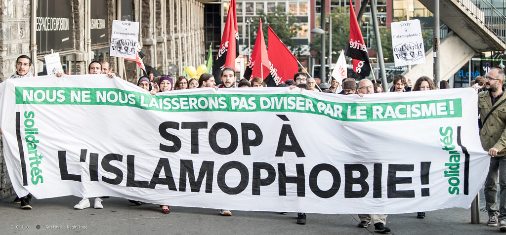 Illustration - Rassemblement contre l'islamophobie à Lausanne en 2017. Crédits : Gustave Deghilage Les signalements islamophobes ont augmenté de 57% en 2023