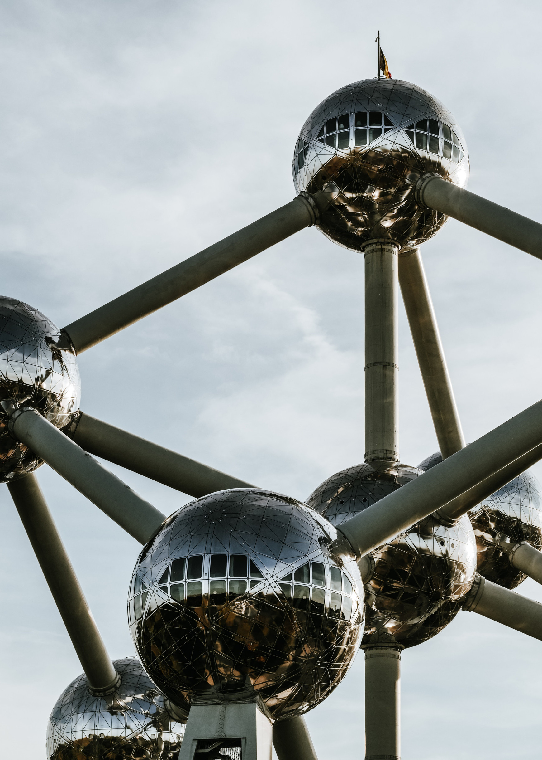 "Effet Bruxelles" : Comment l'Union européenne influence les normes dans le monde ?