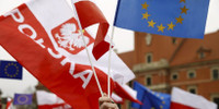 La Pologne dénonce l'ingérence de l'Union européenne mais souhaite continuer d'en faire partie - Les Surligneurs