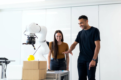 ROBOTICS LAB : UNE ECOLE POUR MIEUX COMPRENDRE LA ROBOTIQUE