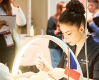 La France championne d’Europe des métiers : rencontre avec Lys Labarthe, médaillée d’or aux EuroSkills