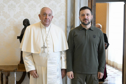 Foi, pouvoir et géopolitique : les leviers de la diplomatie vaticane