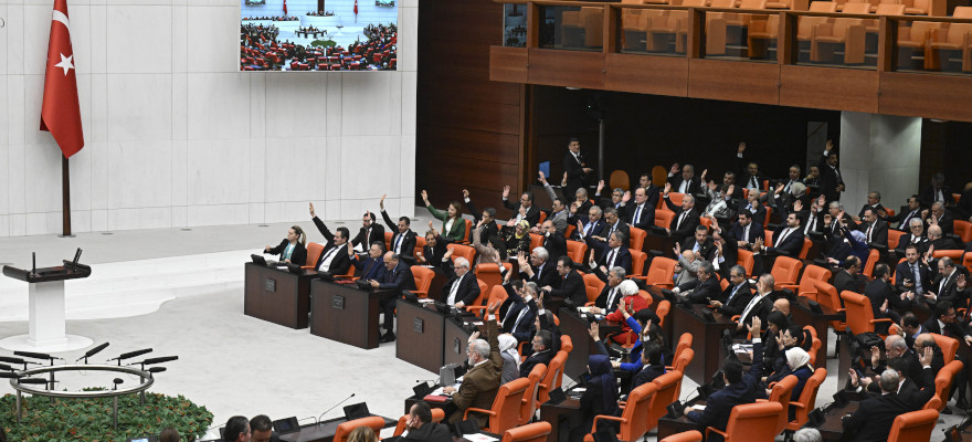 Crédit photo : tbmm.gov.tr Aujourd'hui en Europe - Mercredi 24 janvier