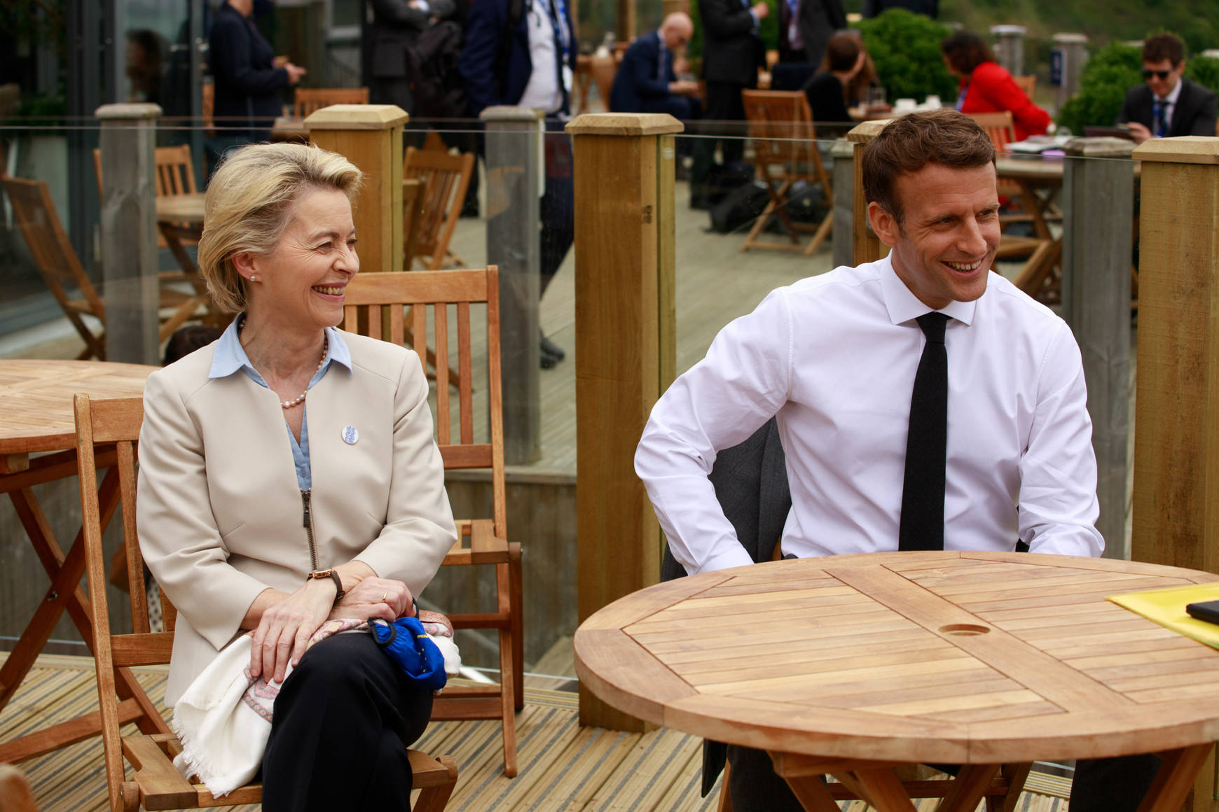 European Union, 2021 Emmanuel Macron et d'Ursula von der Leyen en Chine – La Finlande dans l’OTAN