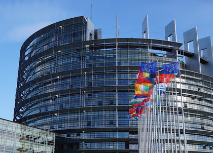 Négociations, blocages et rôle du Parlement européen : le  plan de relance européen en débat