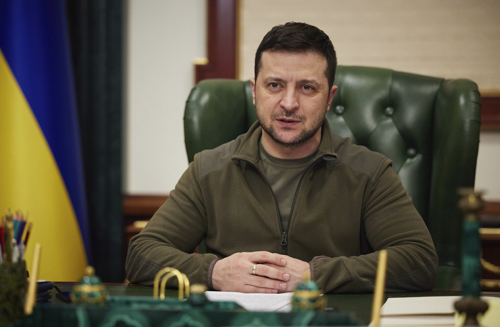 Zelensky, du comédien au chef de guerre, avec Regis Genté