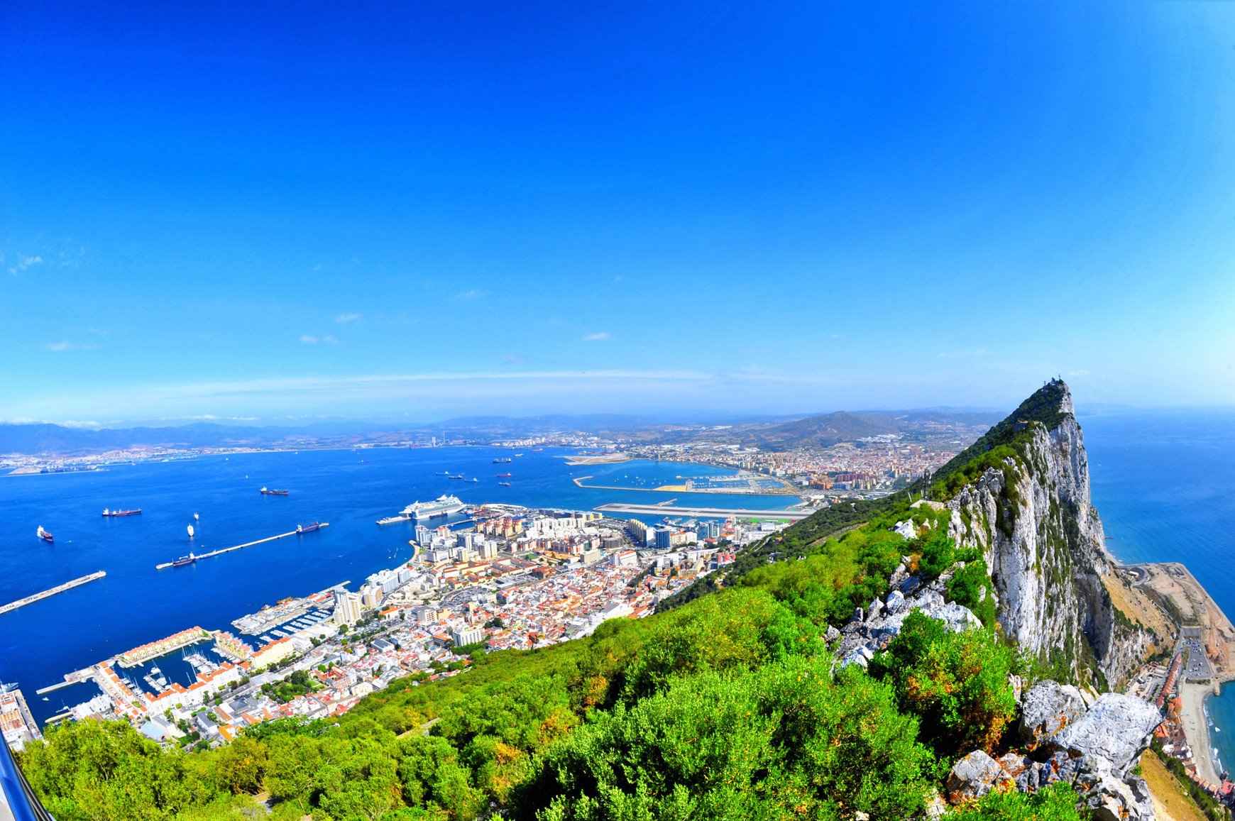 @Wikimedia Commons Un accord final sur Gibraltar ?