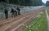What's New(s) - Trapped at the border amid political row   - 22/10/2021