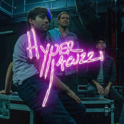 BISE festival : Hyper Jacuzzi