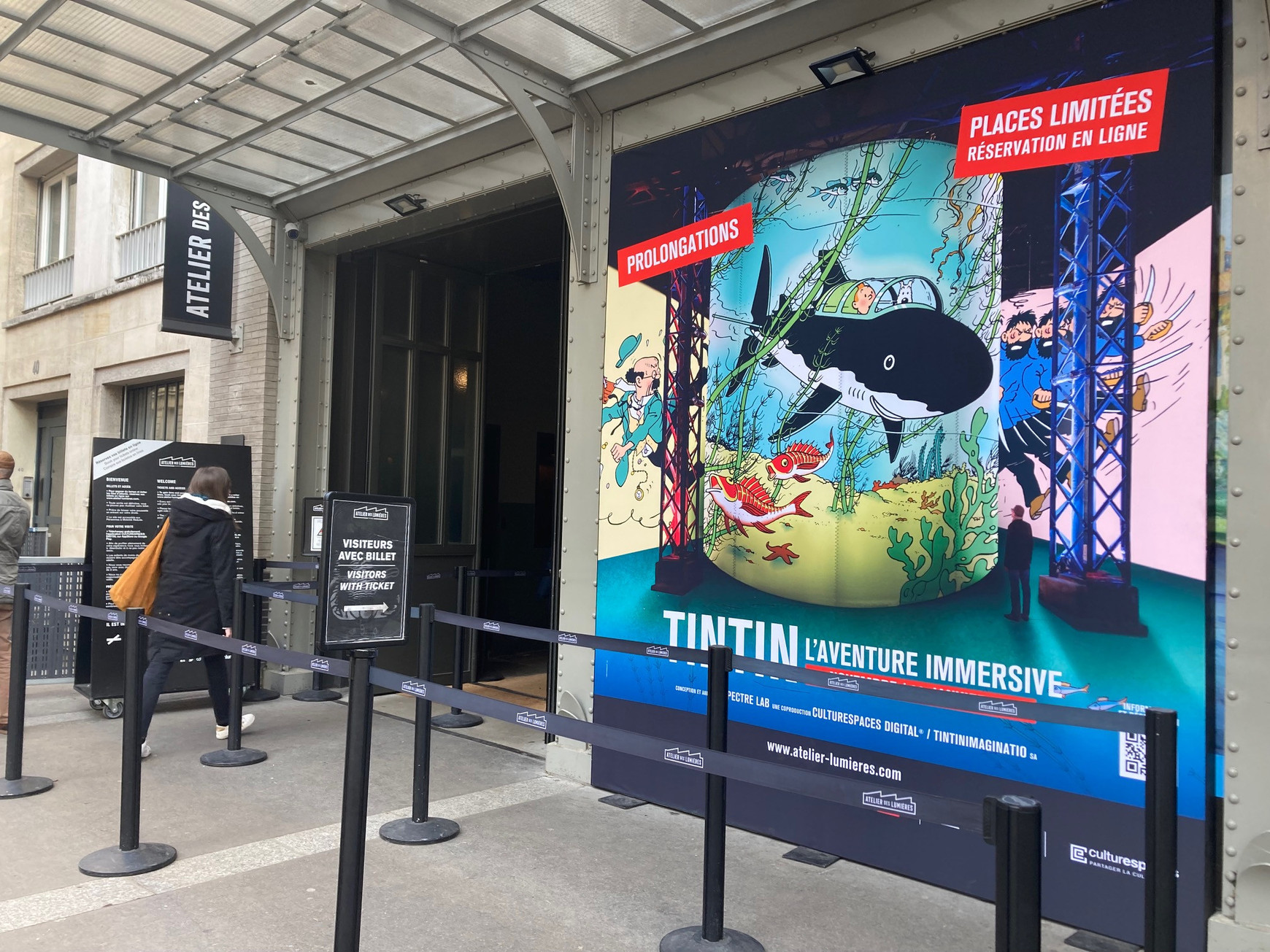 Lou Surrans Tintin mis à l’honneur à l’Atelier des Lumières de Paris