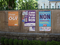 Il y a 20 ans, les Français disaient "non" au traité constitutionnel européen :  faut-il tenter un nouveau référendum ?