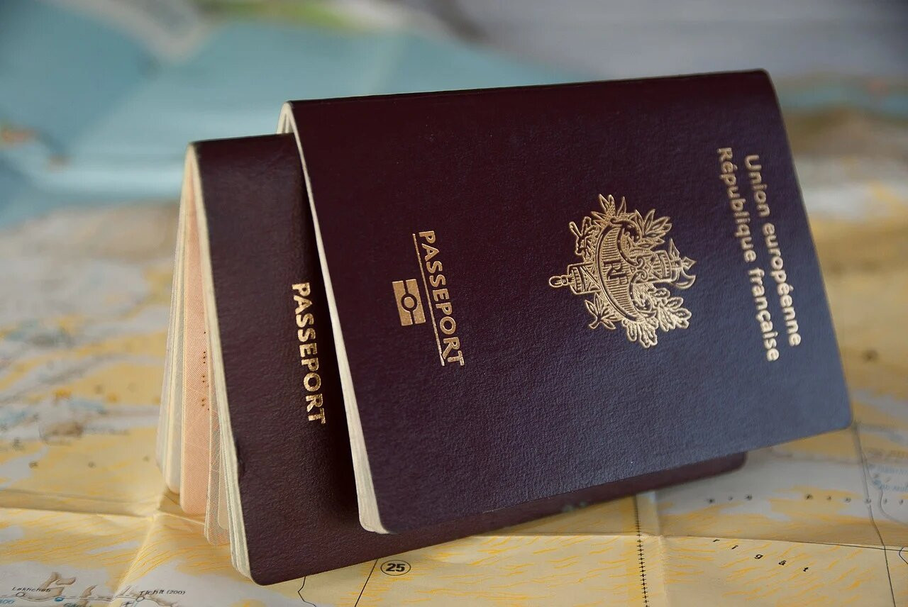 Le rapport sur l'interdiction des "passeports dorés" avec Saskia Bricmont