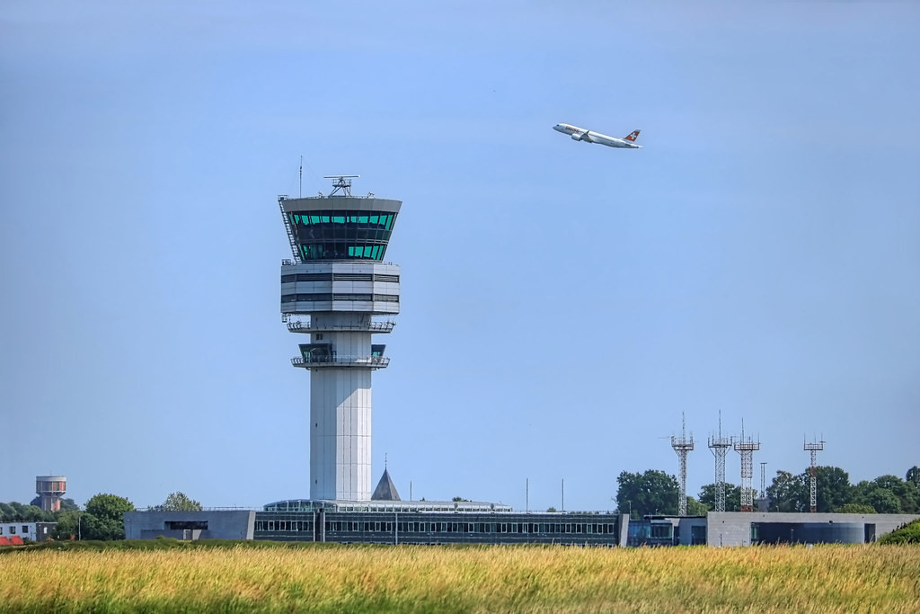 Aéroport de Bruxelles-Zaventem.  © Daniel Mennerich / Flickr Trafic aérien en hausse : un problème de santé public majeur