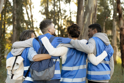Développer l'engagement citoyen à travers le service civique