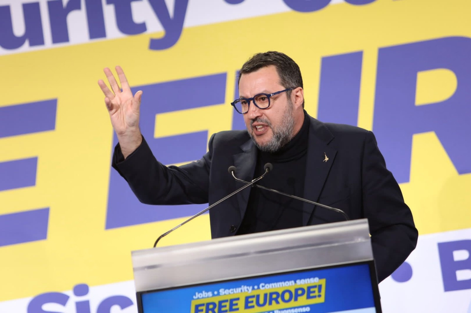 Matteo Salvini / @matteosalvinimi sur X (ex-Twitter) La montée de l'extrême droite en Europe - Catherine Fieschi