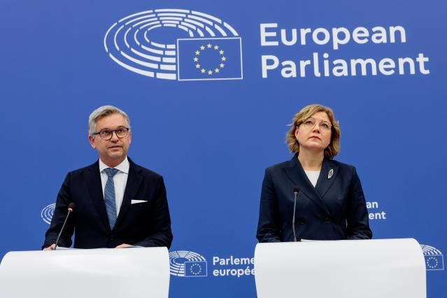 © Site officiel de la Commission européenne La Commission européenne renforce sa politique des "hubs de retours"