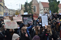 Droits des femmes : la Pologne en marge ? - A l'Est du nouveau ! #12