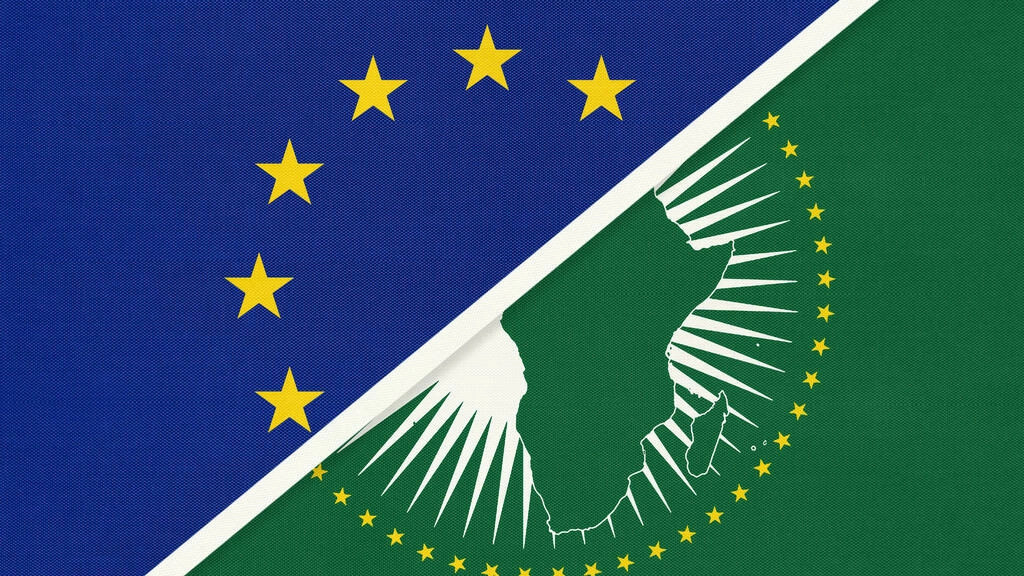 Histoire et enjeux des sommets entre Union européenne et Union africaine - Hashtag PFUE avec Jenny Raflik