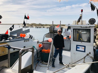 Camargue : un jeune pêcheur installé grâce au FEAMPA - L'Europe vue d'ici #110