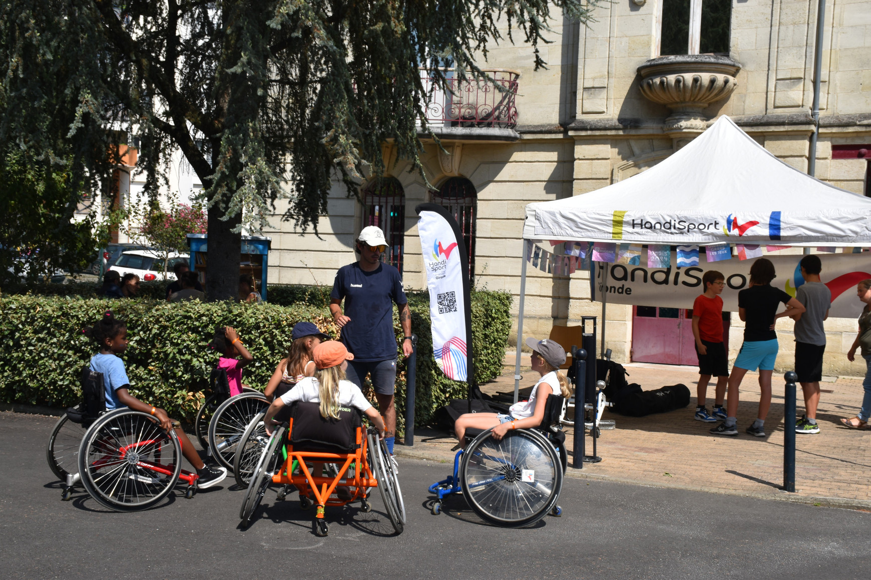 © Pauline Auzemery. Le rugby fauteuil, à Bordeaux, août 2024. Quartiers sports : du handisport et du sport adapté pour les Jeux paralympiques