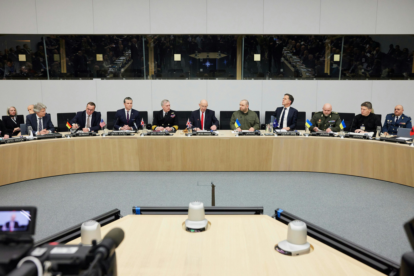 Réunion du Groupe de contact pour la défense de l'Ukraine en février 2025 © OTAN / Flickr Philippe Perchoc - OTAN : l’Europe face à l’incertitude américaine
