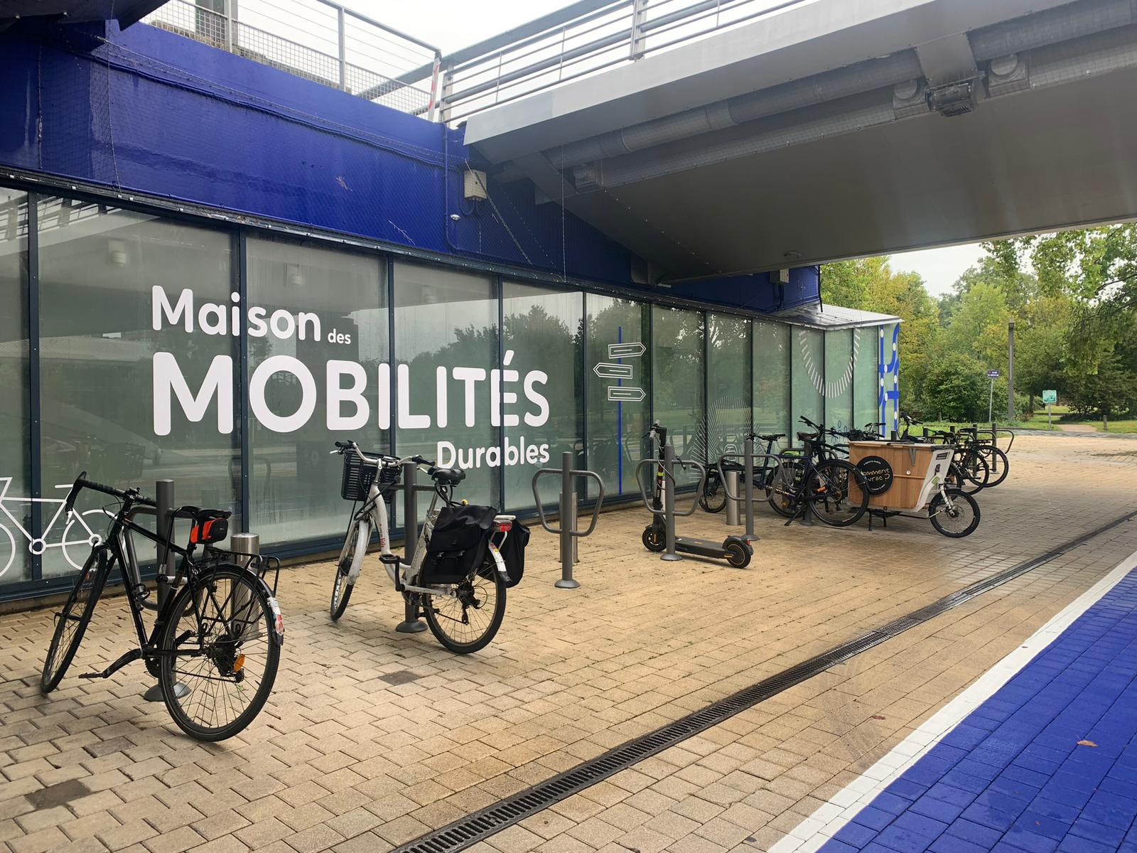 Lolla Sauty--Hoyer À Lille, une Maison des mobilités durables pour se déplacer en polluant moins