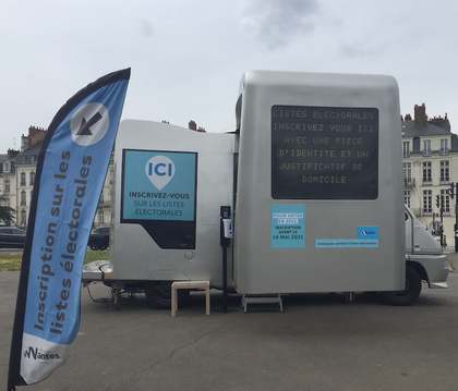 Un bus civique en itinérance dans Nantes pour s’inscrire sur les listes électorales