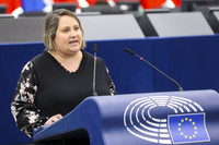 Lydie Massard : "Il faut régionaliser la PAC"