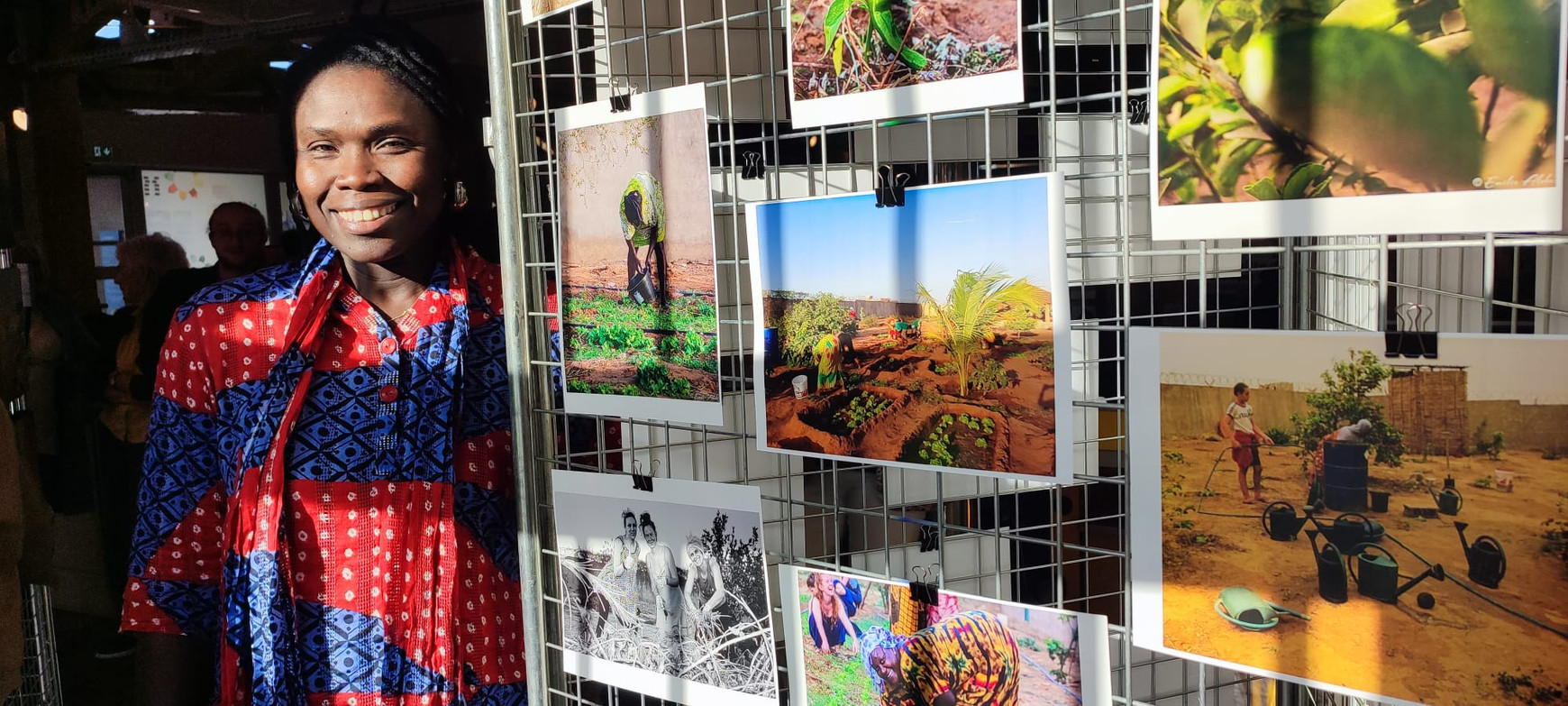 © Cassandre Thomas. Khady Sarr, fondatrice de l'association Yobalema. Bordeaux, septembre 2024. Yobalema : lier les femmes d'Afrique et d'Europe autour d'un jardin partagé