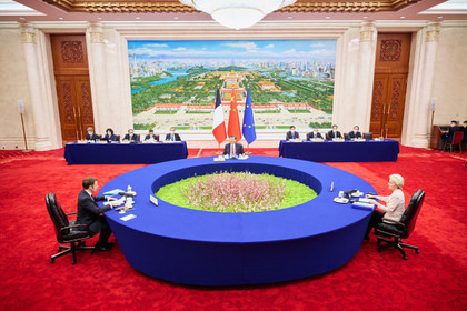 Une semaine dominée par la visite d’Emmanuel MACRON et Ursula von der LEYEN en Chine