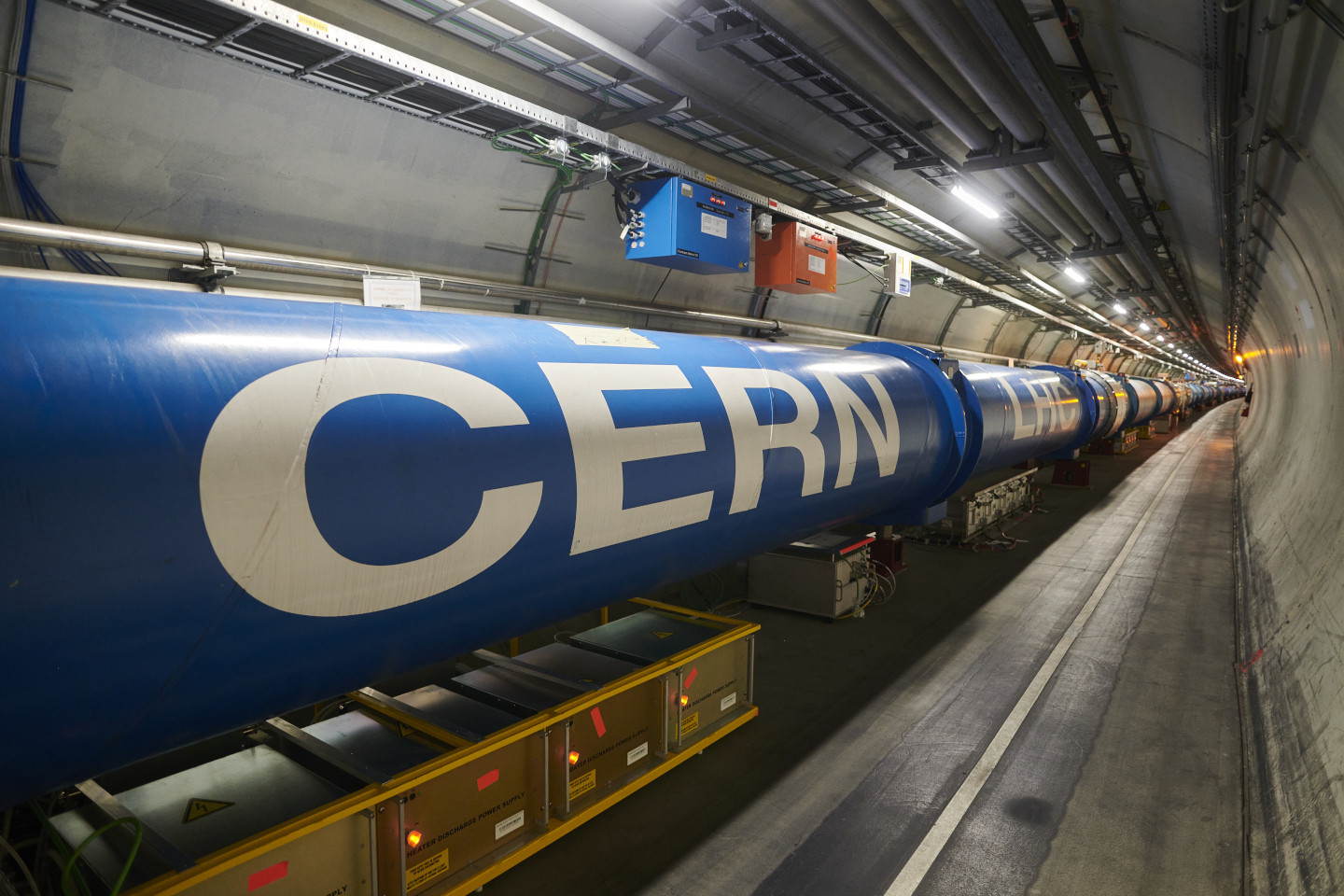 © 2021 CERN 70 ans du CERN, aux sources de la matière avec Barbara Clerbaux