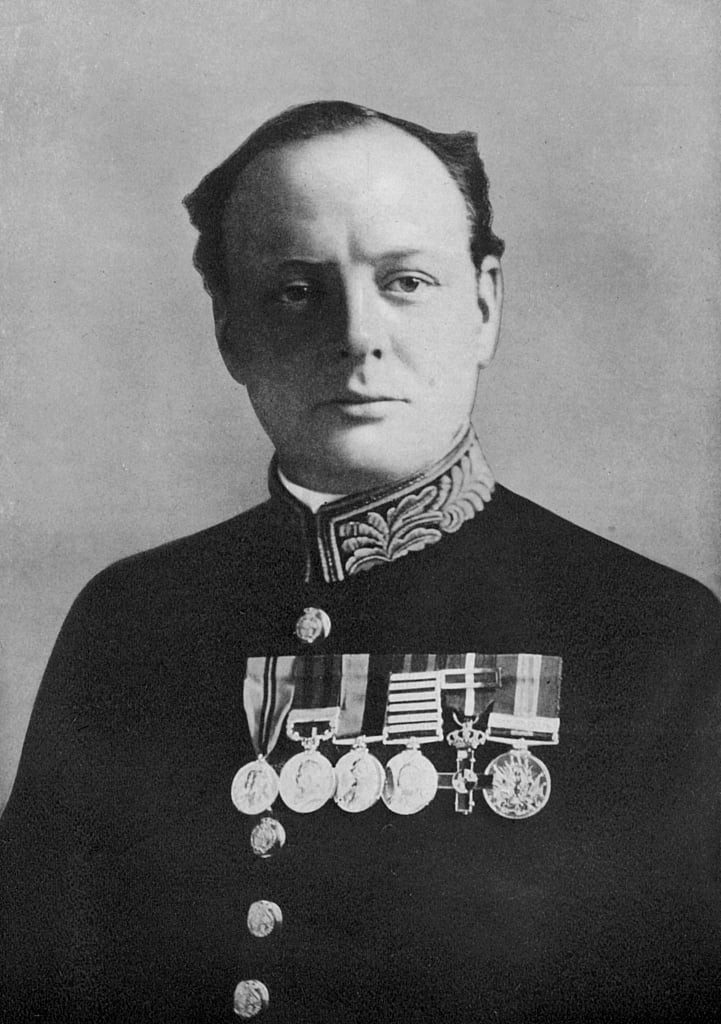 Domaine Public/ Churchill en 1914 La bataille de Dardanelles, retour sur un fiasco militaire