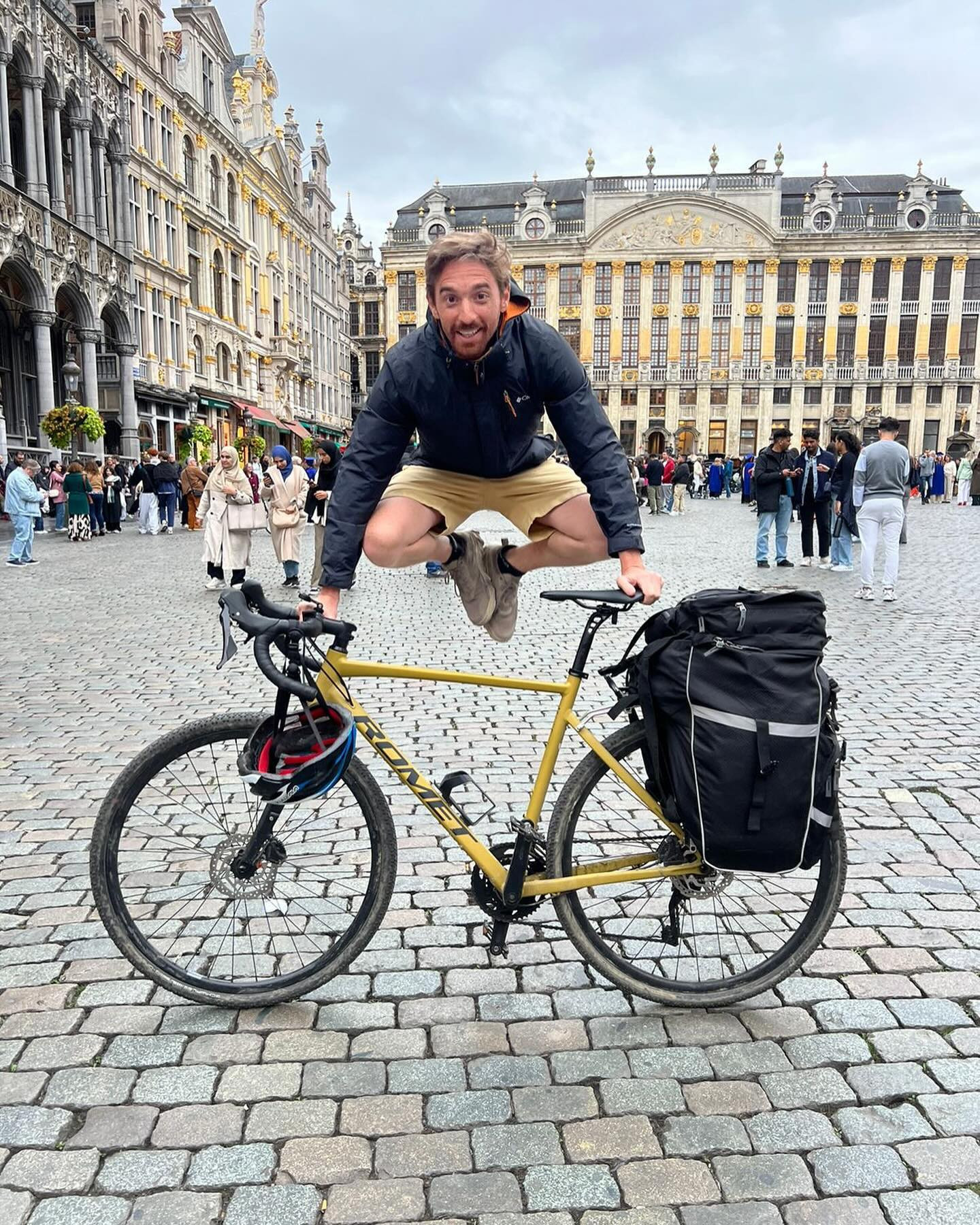 Source : Compte Instagram de Sébastien Gobert Lviv - Bruxelles à vélo pour aider l’Ukraine avec Sébastien Gobert