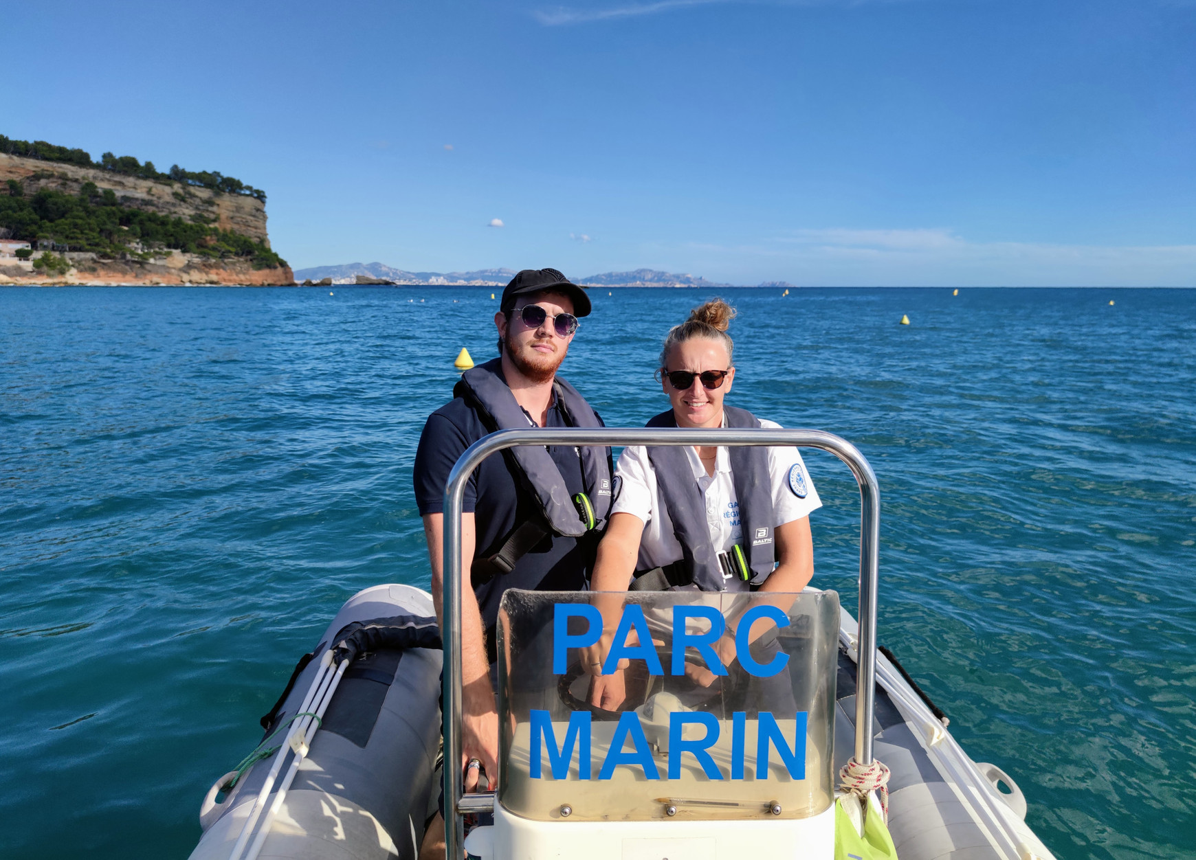 Quentin Tenaud Sur la Côte bleue, une garde régionale marine pour protéger l'écosystème - L'Europe vue d'ici #98