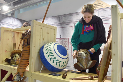 « Gladiateurs, descendez dans l’arène »