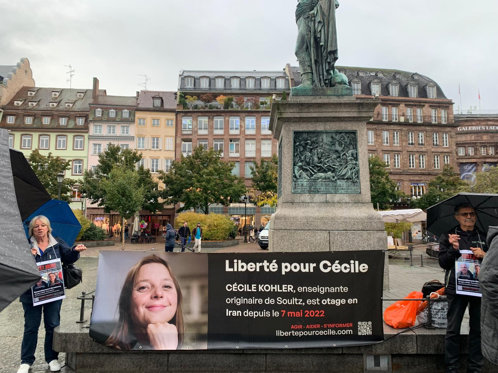 Photo d'Antoinette Benoit Rassemblement de soutien à Cécile Kohler