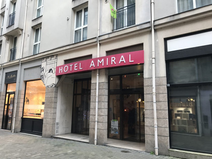 L'AMIRAL, HÔTEL QUI NAVIGUE VERT