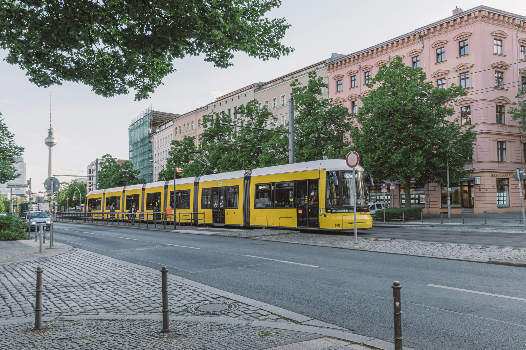 © Photo de Fionn Große sur Unsplash Décarboner les transports en 2030 par des investissements massifs et une volonté politique forte