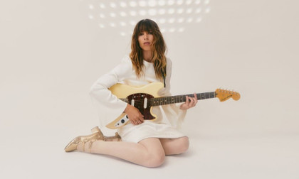 Melody's Echo Chamber - "Daisy"