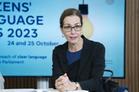 La lutte contre la pédocriminalité en ligne est une "priorité absolue" d'après l'eurodéputée Fabienne Keller